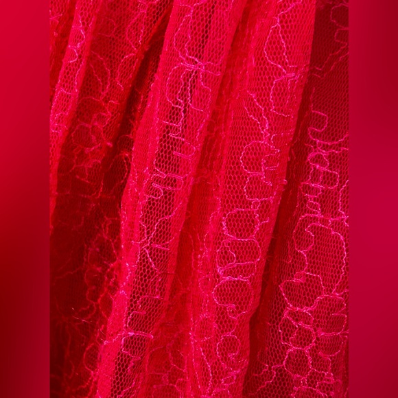 Trish scully child Clarissa dress in red - Picture 5 of 9